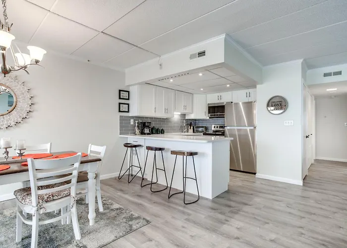Holiday home Pool And Boardwalk Access Bayfront Ocean Ocean City