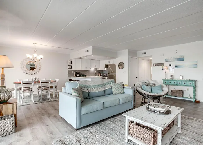 Holiday home Pool And Boardwalk Access Bayfront Ocean